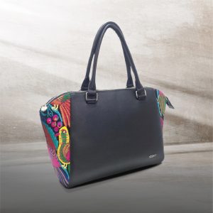 Cartera Cuero y Bordado